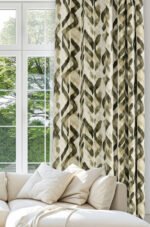Abstract Elegant Patterned Green Colorful Digitally-printed Modern Blackout curtain - 140 x 270 cm